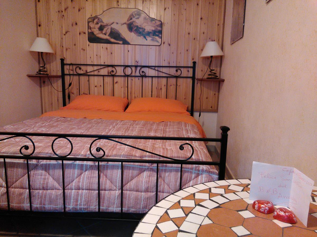 B&B Arcobaleno เชฟาลู ภายนอก รูปภาพ