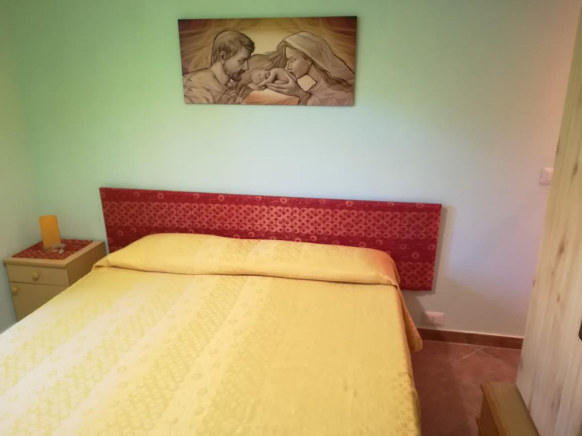 B&B Arcobaleno เชฟาลู ภายนอก รูปภาพ