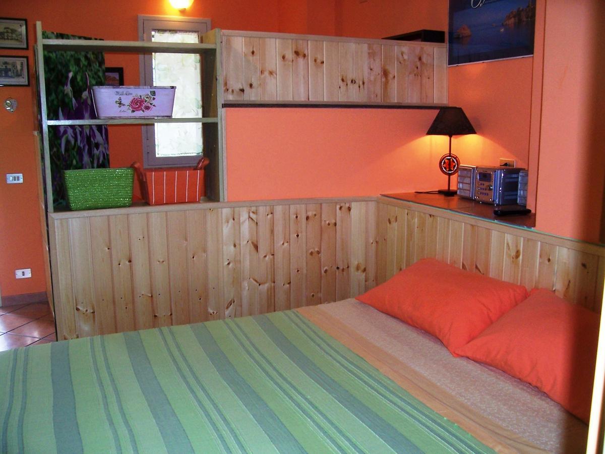 B&B Arcobaleno เชฟาลู ภายนอก รูปภาพ