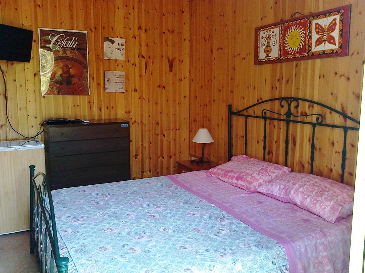 B&B Arcobaleno เชฟาลู ภายนอก รูปภาพ
